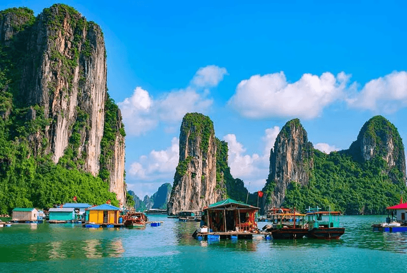 Money and Payments in Hanoi: How to Avoid Overpaying on Exchange and Conversion