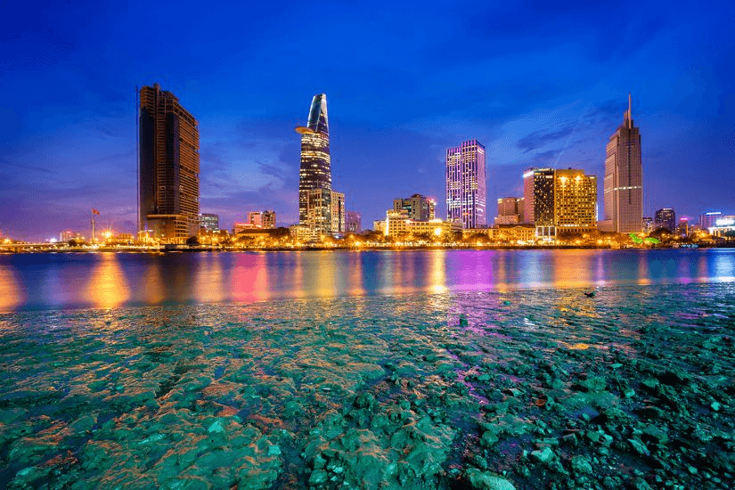 Ho Chi Minh City Financial Guide 2026: How to Avoid Overpaying on Exchange Rates