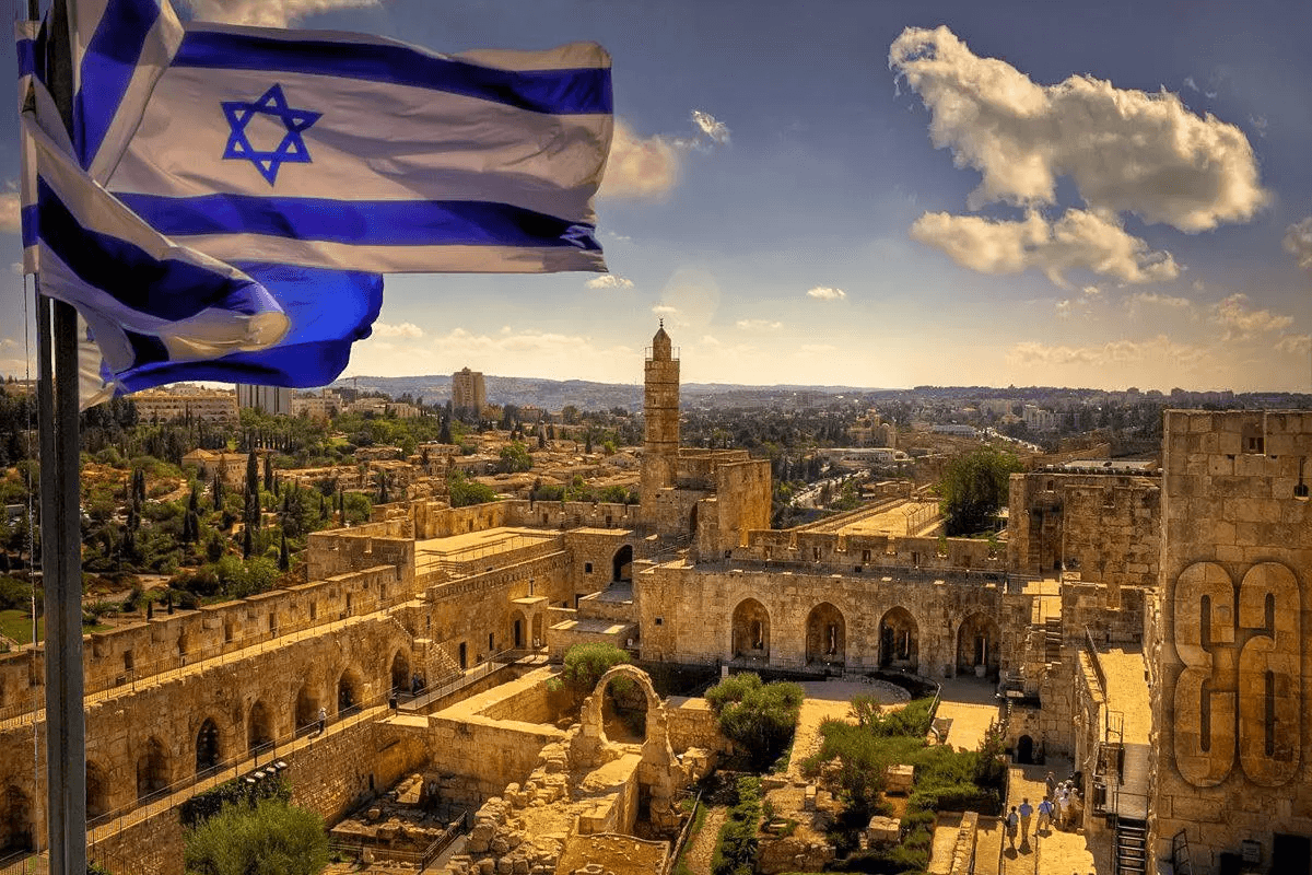 How to Pay in Israel Without Losing Money at Exchange Offices and on DCC
