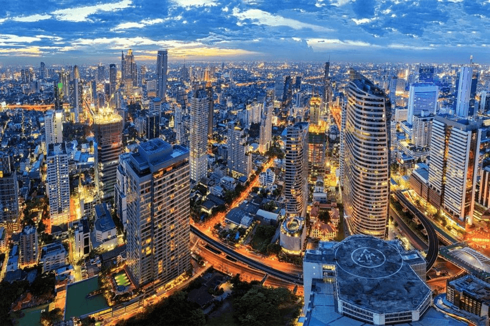 Money and Payments in Bangkok: How to Avoid Overpaying on Exchange and Conversion